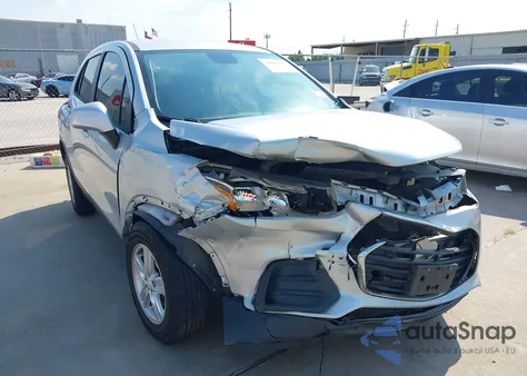 2020 Chevrolet Trax Fwd Ls z USA, uszkodzony, nr VIN 3GNCJKSB9LL332411